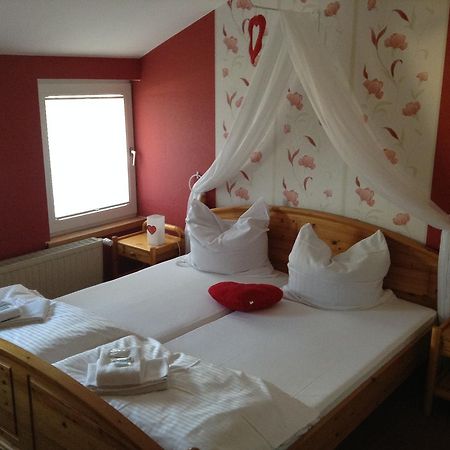 Hotel Mythos Oranienburg Extérieur photo