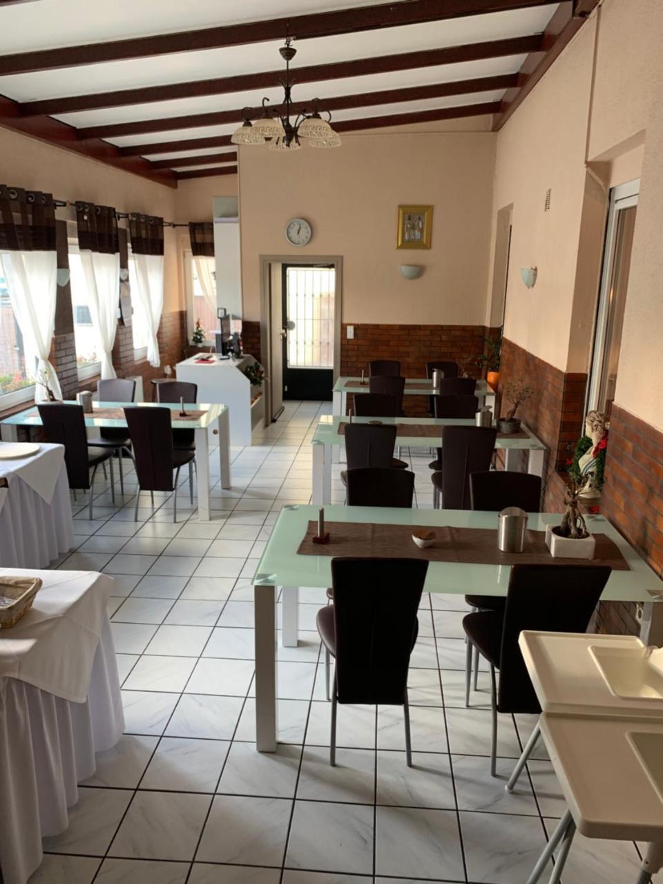 Hotel Mythos Oranienburg Extérieur photo
